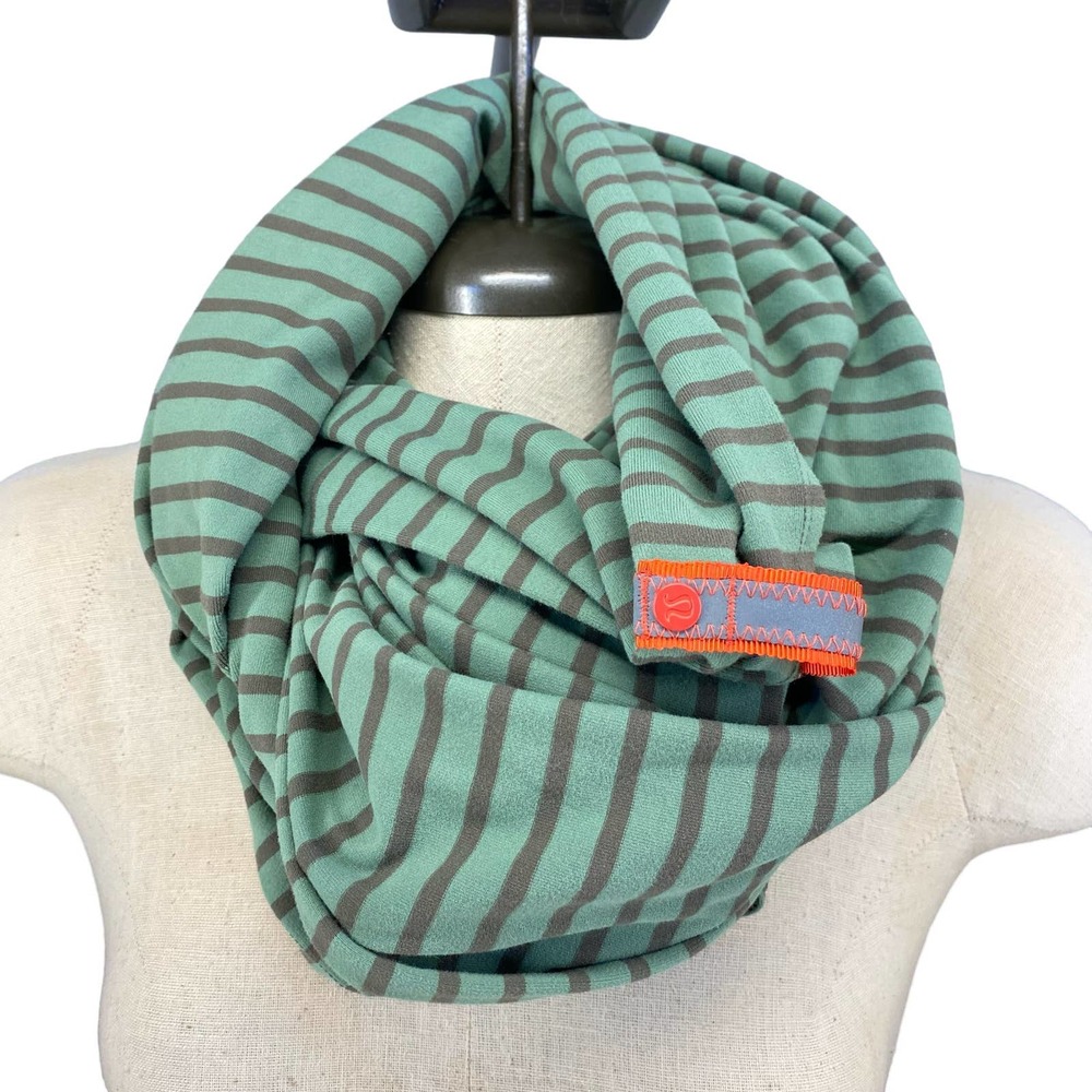 Lululemon Vinyasa Wrap Scarf Rulu Deenie Stripe Desert Olive Fatigue Green